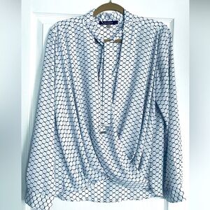 Reserved White and Black Patterned Blouse